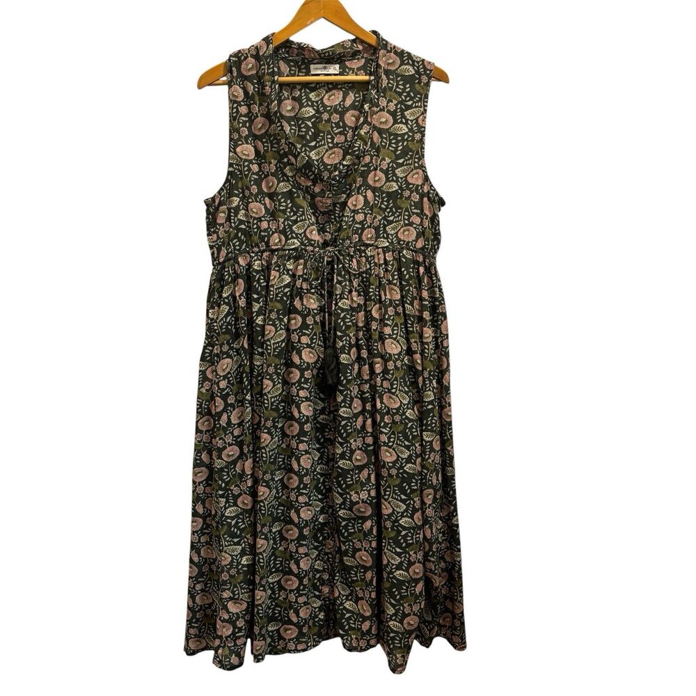 Natural Life Size XL Sleeveless Boho Maxi Dress Green Floral tassel tie V-neck